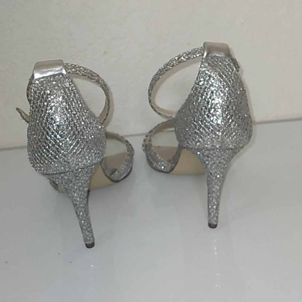 New -Sparkly David Bridal heels - Picture 10 of 16